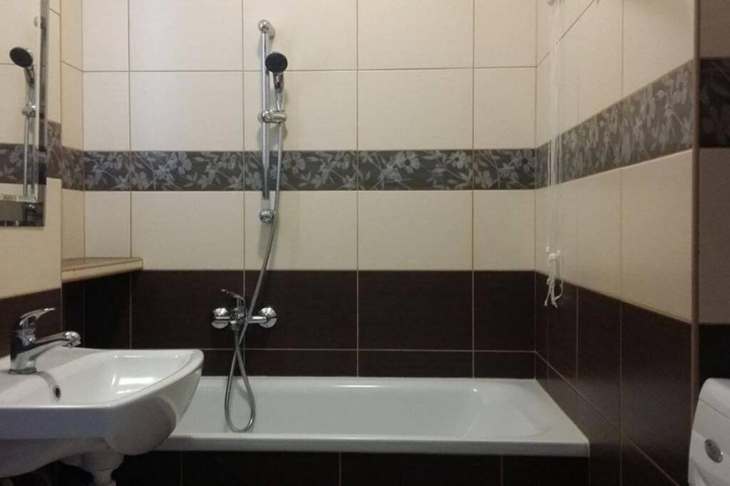 W Samym Centrum Na Grzybowskiej Varsovie Extérieur photo